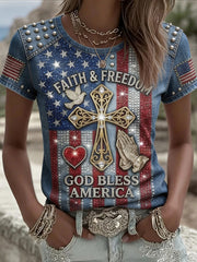 Women's Vintage Independence Day Flag Art God Bless America Short Sleeve T-shirt