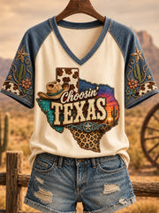 Women's Choosin' Texas Print Casual V-Neck Tee